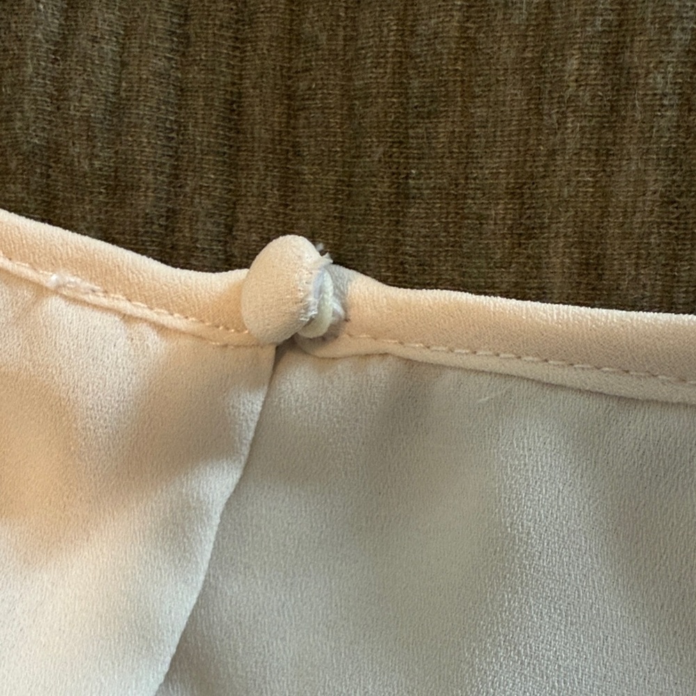 Elegant Cream Pleated Dress - Picture 4 of 5